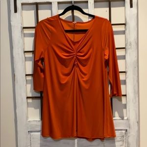 Lightweight burnt orange rayon “flowy” top!